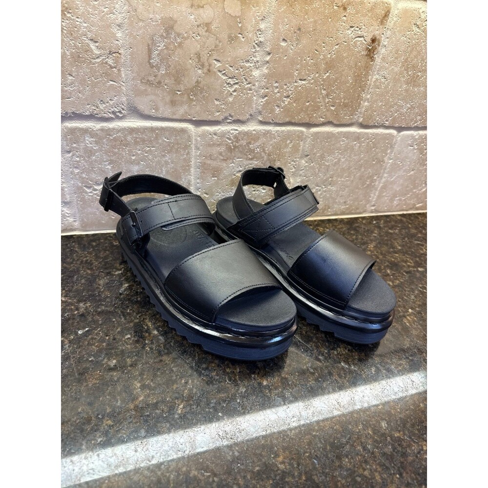 Dr Martens Voss Hydro Sandals Size 8 Women’s NWOT